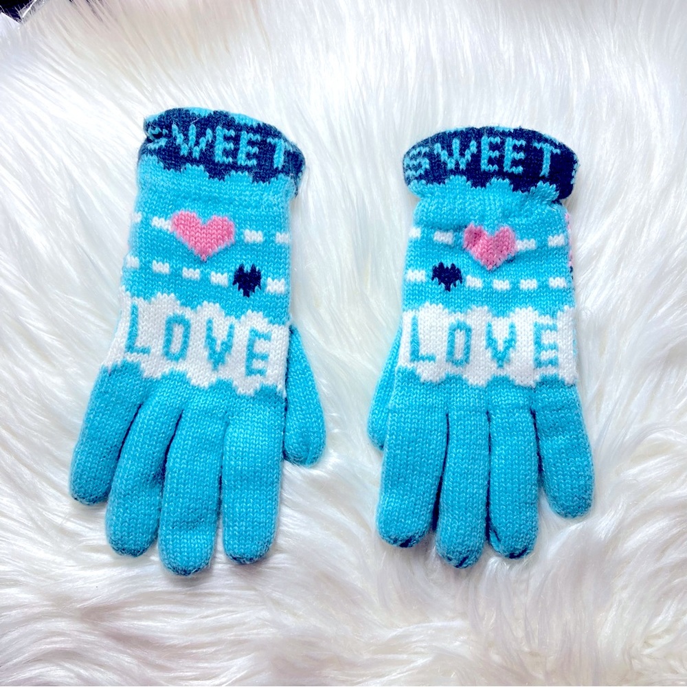 Girl Sky Blue Winter Snow Gloves Mittens Sweet Love